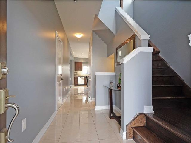 136 Westbank Tr, House semidetached with 3 bedrooms, 3 bathrooms and 3 parking in Hamilton ON | Image 20