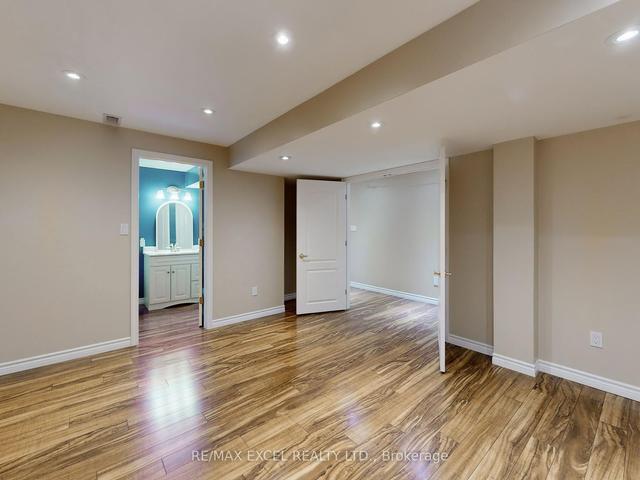 18 Arbour Dr, House detached with 5 bedrooms, 5 bathrooms and 6 parking in Markham ON | Image 31
