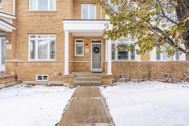 20 Montclair Mews, Townhouse with 3 bedrooms, 3 bathrooms and 4 parking in Collingwood ON | Image 19