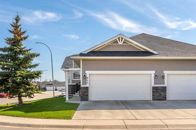 644 Riverside Boulevard Nw, Home with 2 bedrooms, 2 bathrooms and 4 parking in High River AB | Image 48