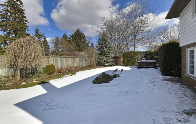 5 Emming Crt, House detached with 3 bedrooms, 2 bathrooms and 4 parking in Hamilton ON | Image 18