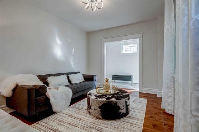100 Queensdale Ave, House detached with 3 bedrooms, 2 bathrooms and 1 parking in Toronto ON | Image 38