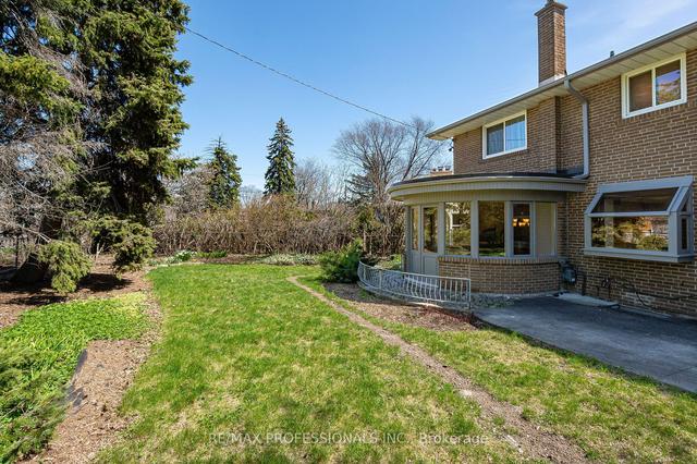 23 Trailsmoke Cres, House detached with 4 bedrooms, 4 bathrooms and 6 parking in Toronto ON | Image 28