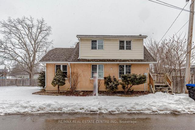 4 Greenaway St, House detached with 3 bedrooms, 2 bathrooms and 6 parking in New Tecumseth ON | Image 1