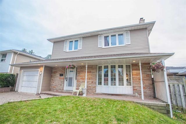 27 Tristan Cres, House detached with 4 bedrooms, 4 bathrooms and 4 parking in Toronto ON | Image 12