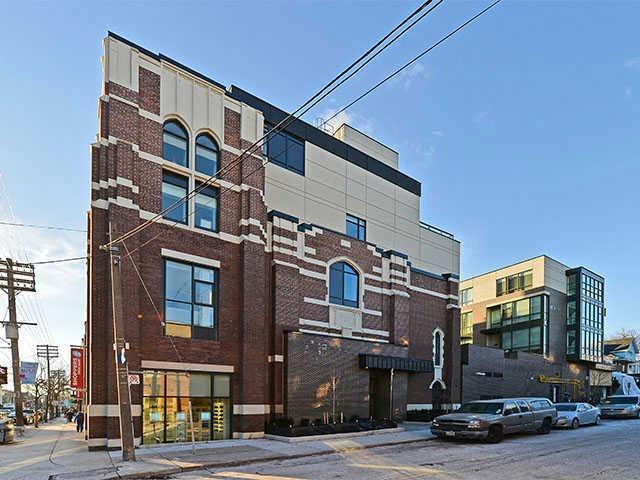th4 - 2 Bellefair Ave, Townhouse with 3 bedrooms, 4 bathrooms and 1 parking in Toronto ON | Image 2