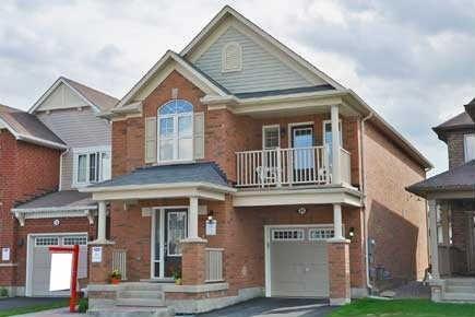 24 Robert Parkinson Dr, House detached with 4 bedrooms, 4 bathrooms and 2 parking in Brampton ON | Image 2