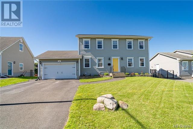 20 Knowlton Crescent, House detached with 4 bedrooms, 3 bathrooms and null parking in Oromocto NB | Image 1