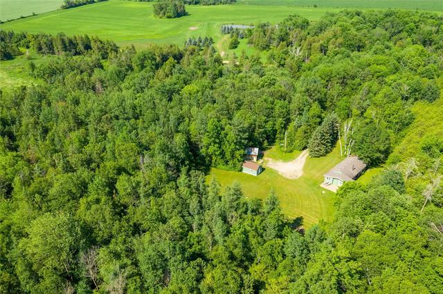 8667 Side Road 15 Rd, House detached with 2 bedrooms, 1 bathrooms and 17 parking in Wellington North ON | Image 32
