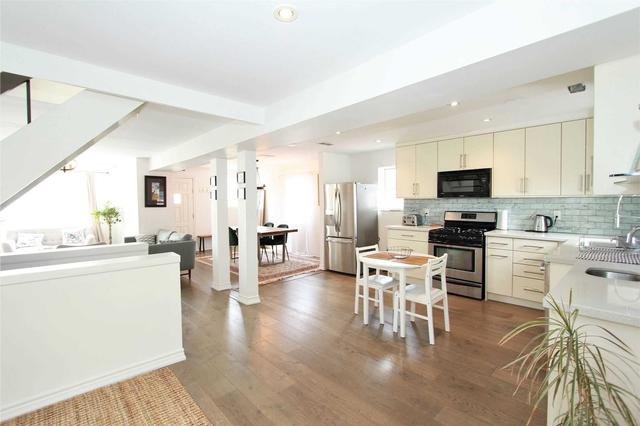 96 Amsterdam Ave, House detached with 3 bedrooms, 2 bathrooms and 1 parking in Toronto ON | Image 6