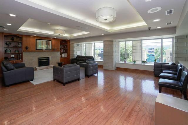 405 - 2500 Rutherford Rd, Condo with 2 bedrooms, 2 bathrooms and 1 parking in Vaughan ON | Image 29