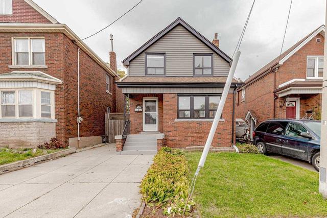 115 Birch Ave, House detached with 3 bedrooms, 2 bathrooms and 3 parking in Hamilton ON | Card Image