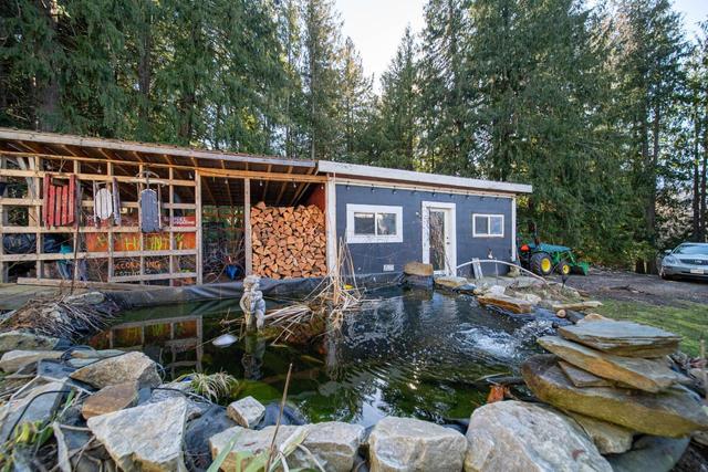 1766 Riondel Road N, House detached with 3 bedrooms, 2 bathrooms and null parking in Central Kootenay A BC | Image 98