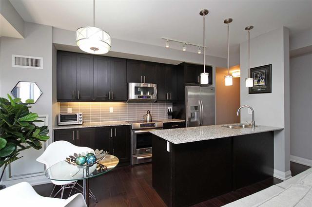 405 - 85 The Donway W, Condo with 2 bedrooms, 3 bathrooms and 1 parking in Toronto ON | Image 4