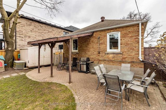 upper - 31 Rensburg Dr, House detached with 3 bedrooms, 1 bathrooms and 1 parking in Toronto ON | Image 16