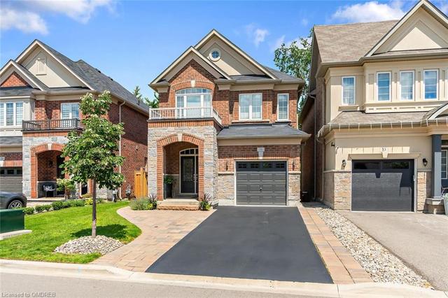 31 Upper Canada Court, House detached with 4 bedrooms, 2 bathrooms and 4 parking in Halton Hills ON | Image 49