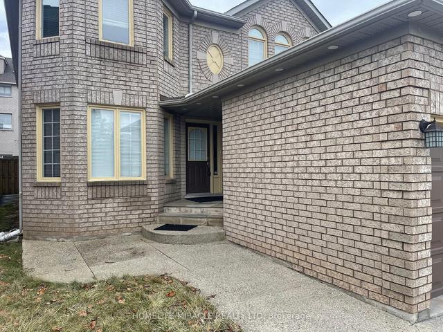 5470 Mcfarren Blvd, House detached with 4 bedrooms, 3 bathrooms and 3 parking in Mississauga ON | Image 23