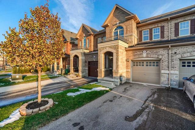 59 Goodsway Tr, House attached with 3 bedrooms, 3 bathrooms and 2 parking in Brampton ON | Card Image