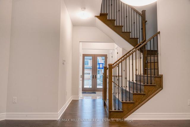 45 Michener Dr, House detached with 4 bedrooms, 4 bathrooms and 6 parking in Brampton ON | Image 36