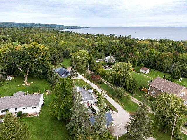 226079 Centreville Rd, Home with 4 bedrooms, 4 bathrooms and 6 parking in Meaford ON | Image 12