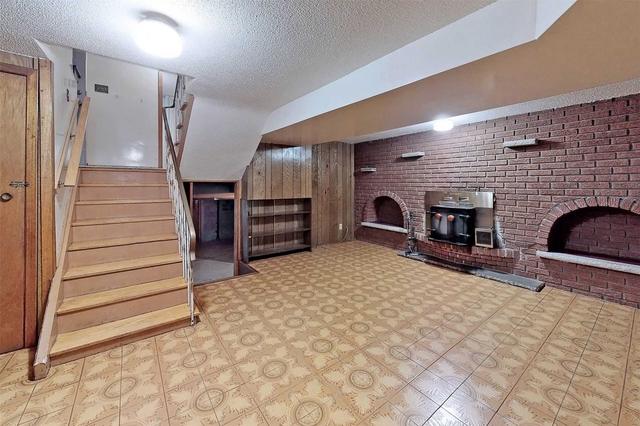80 Belgravia Ave, House detached with 4 bedrooms, 3 bathrooms and 2 parking in Toronto ON | Image 9