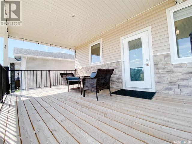 613 Douglas Drive, House detached with 5 bedrooms, 4 bathrooms and null parking in Swift Current SK | Image 35