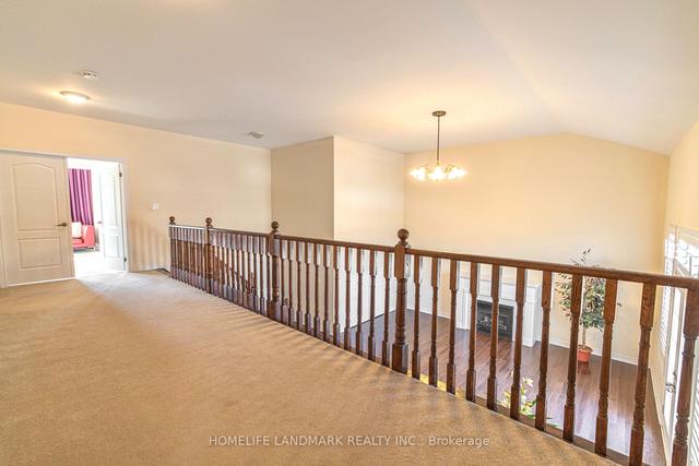 60 Wozniak Cres, House detached with 4 bedrooms, 6 bathrooms and 4 parking in Markham ON | Image 5