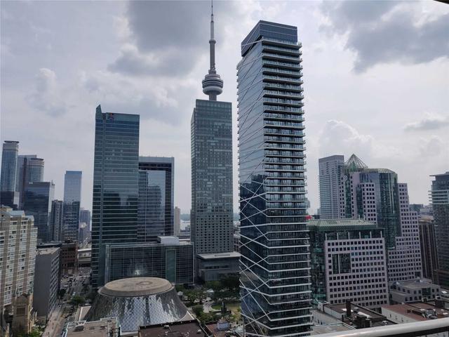 3102 - 126 Simcoe St, Condo with 1 bedrooms, 1 bathrooms and 0 parking in Toronto ON | Image 2