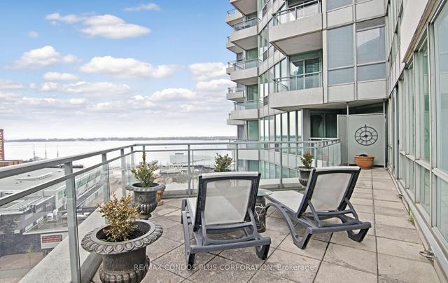 1215 - 230 Queens Quay W, Condo with 3 bedrooms, 3 bathrooms and 1 parking in Toronto ON | Image 1