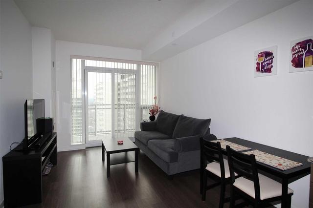 2219 - 98 Lillian St, Condo with 1 bedrooms, 1 bathrooms and null parking in Toronto ON | Image 4