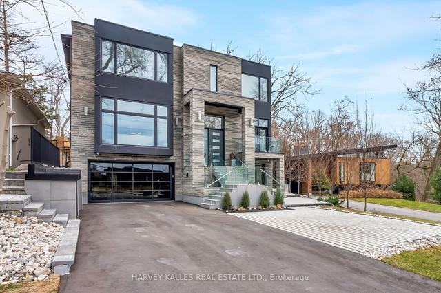 837 Royal York Rd, House detached with 4 bedrooms, 6 bathrooms and 8 parking in Toronto ON | Image 12