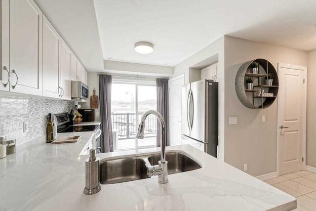 51 - 2500 Hill Rise Crt, Townhouse with 3 bedrooms, 3 bathrooms and 1 parking in Oshawa ON | Image 6