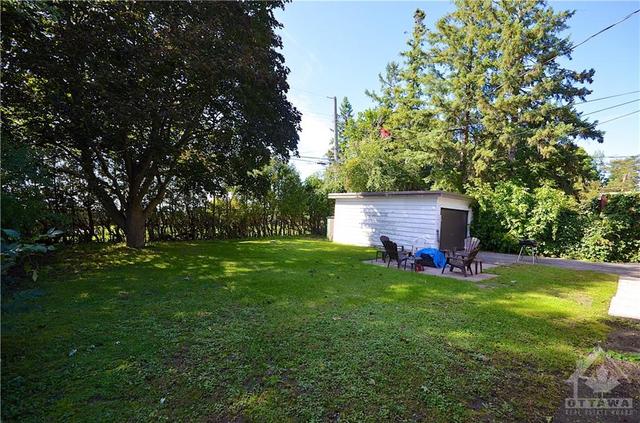 2336 Alta Vista Drive, House detached with 3 bedrooms, 2 bathrooms and 4 parking in Ottawa ON | Image 26