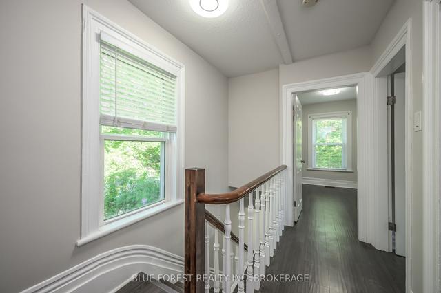 175 Sydenham St, House detached with 4 bedrooms, 2 bathrooms and 4 parking in London ON | Image 6