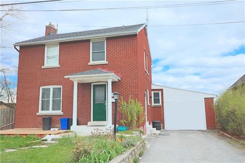 4664 Homewood Avenue, House detached with 6 bedrooms, 3 bathrooms and 3 parking in Niagara Falls ON | Card Image