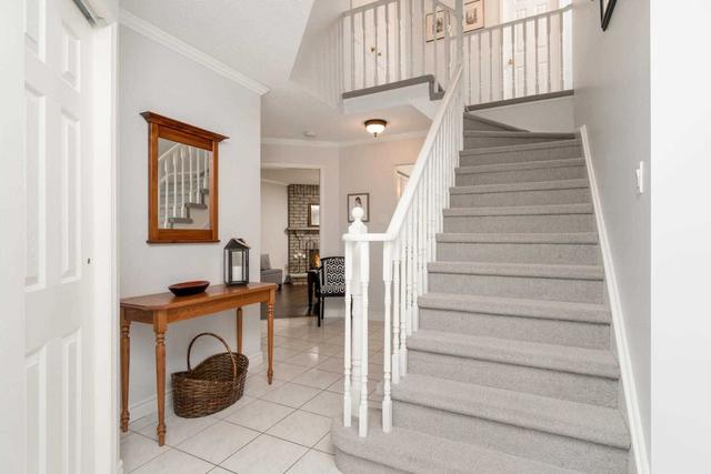66 Killaloe Cres, House detached with 3 bedrooms, 3 bathrooms and 6 parking in Halton Hills ON | Image 11