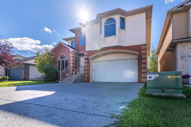 25 West Cedar Point Sw, House detached with 5 bedrooms, 3 bathrooms and 4 parking in Calgary AB | Image 5