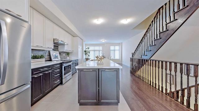 11 Mcgurran Lane, House semidetached with 3 bedrooms, 4 bathrooms and 2 parking in Richmond Hill ON | Image 17
