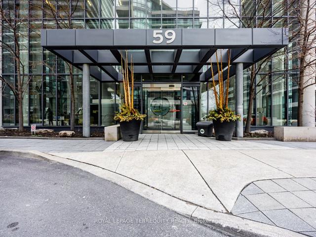 2409 - 59 Annie Craig Dr, Condo with 1 bedrooms, 1 bathrooms and 1 parking in Toronto ON | Image 12