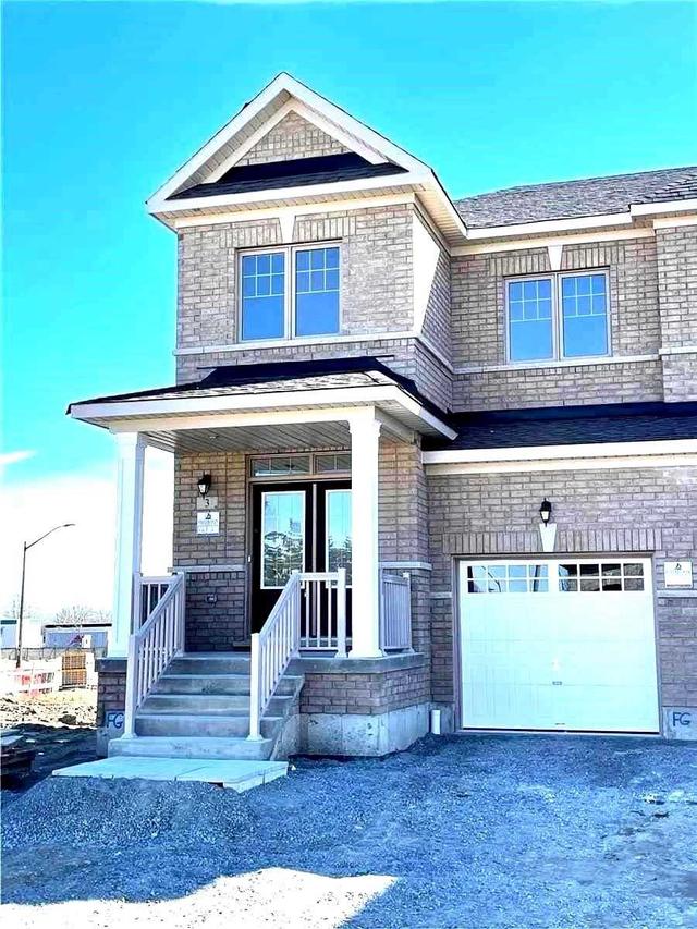 3 Conarty Cres, House semidetached with 4 bedrooms, 3 bathrooms and 3 parking in Whitby ON | Image 1