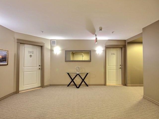 204 - 141 Potts Private, Condo with 2 bedrooms, 2 bathrooms and 1 parking in Ottawa ON | Image 3