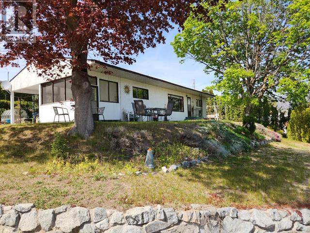 6406 89th Street, House detached with 3 bedrooms, 1 bathrooms and 2 parking in Osoyoos BC | Image 18