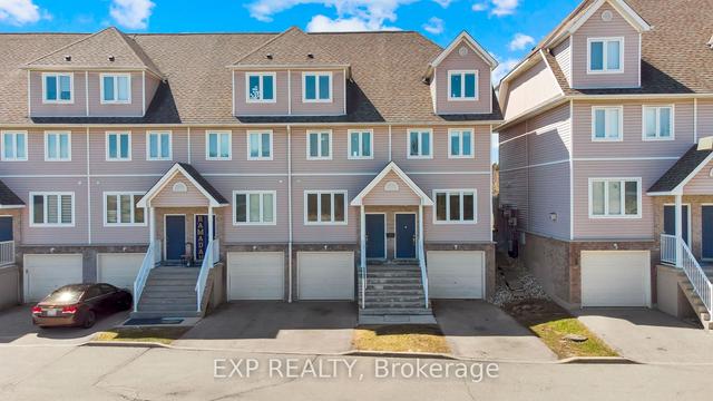10 - 601 Columbia Forest Blvd, Townhouse with 4 bedrooms, 3 bathrooms and 2 parking in Waterloo ON | Image 30