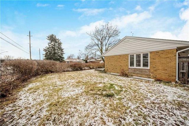 349 Orville Rd, House detached with 3 bedrooms, 1 bathrooms and 4 parking in Halton Hills ON | Image 28