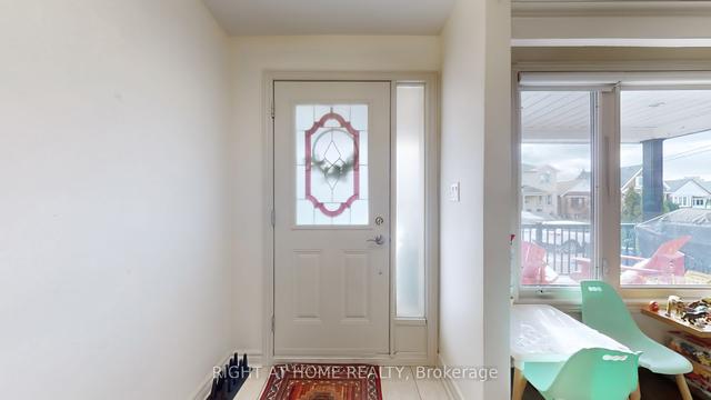 94 Belgravia Ave, House detached with 3 bedrooms, 2 bathrooms and 2 parking in Toronto ON | Image 23