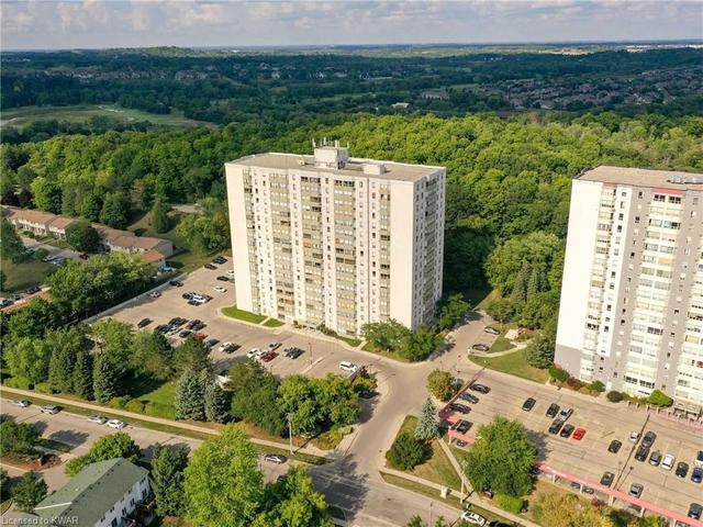 1610 - 35 Green Valley Drive, House attached with 2 bedrooms, 1 bathrooms and 1 parking in Kitchener ON | Image 8