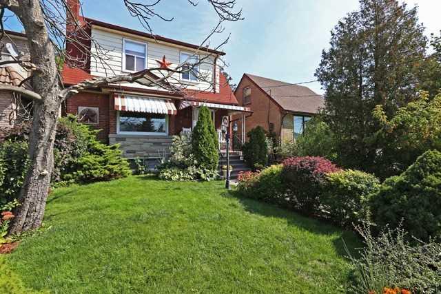 79 Haslam St, House detached with 3 bedrooms, 3 bathrooms and 2 parking in Toronto ON | Image 2