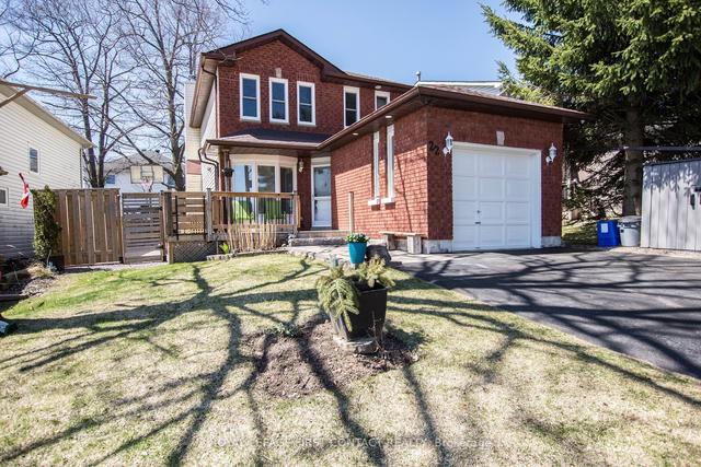 22 Carr Dr, House detached with 3 bedrooms, 4 bathrooms and 5 parking in Barrie ON | Image 12