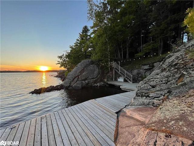 1315 Breezy Point, House detached with 4 bedrooms, 1 bathrooms and null parking in Muskoka Lakes ON | Image 13