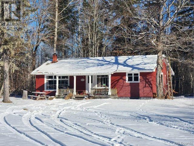 1 Norrad Road, Home with 3 bedrooms, 1 bathrooms and null parking in Upper Miramichi NB | Image 5
